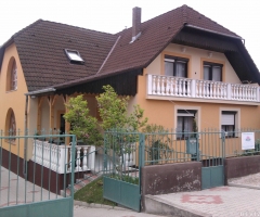 Ibolya Apartman