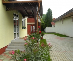 Tar-Lak&nbsp;Apartman Hajdúszoboszló