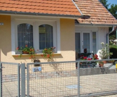 Locher Apartman 2 Bük